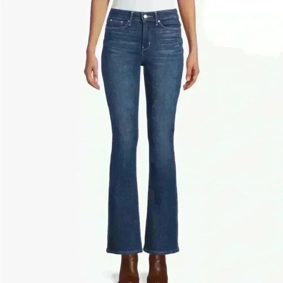 Signature by Levi Strauss & Co Mid Rise Bootcut Jeans Size 10S - Picture 1 of 12